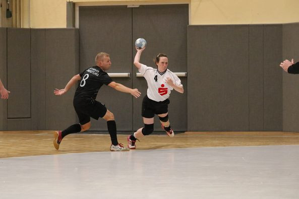 Damen-FUN-Team und das Wittenberger Benefiz-Team